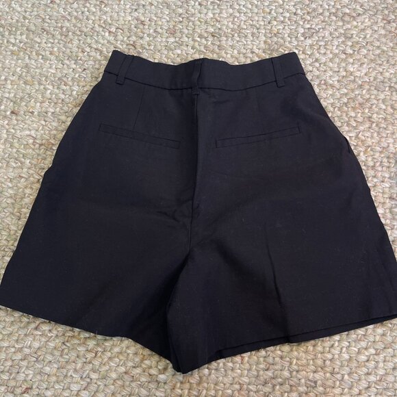 ZARA HIGH-WAISTED BLACK SHORTS SIZE XS - Picture 6 of 6